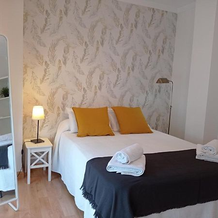 Apartamentos Centro Malaga Bagian luar foto