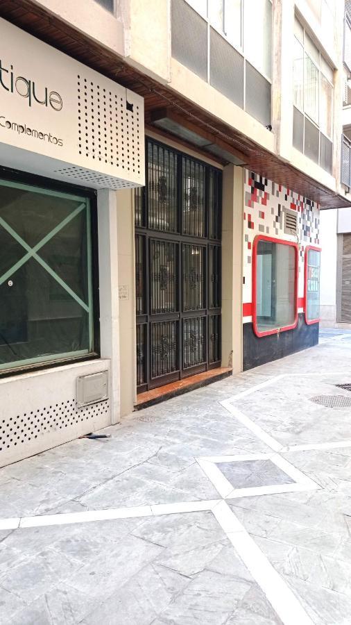 Apartamentos Centro Malaga Bagian luar foto