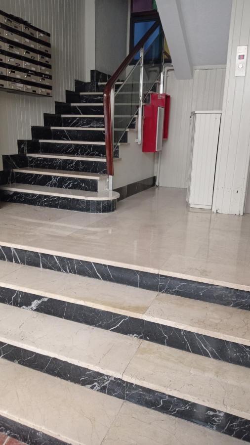 Apartamentos Centro Malaga Bagian luar foto