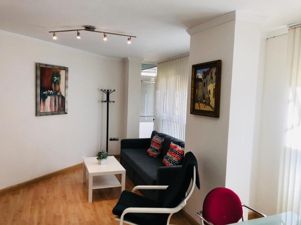 Apartamentos Centro Malaga Bagian luar foto